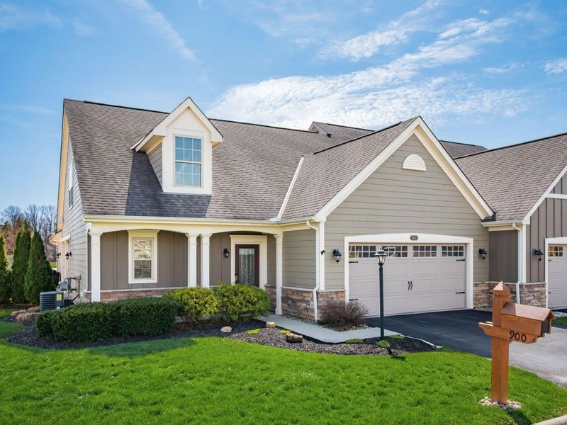 900 Essex Loop, Marysville, OH 43040 Photo 1