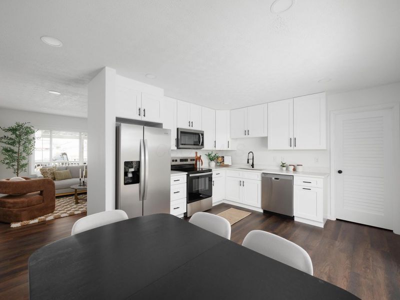 809 Cherrydale Avenue, Columbus, OH 43207 Photo 16