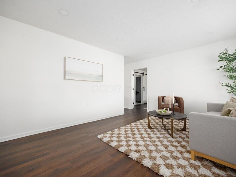 809 Cherrydale Avenue, Columbus, OH 43207 Photo 8