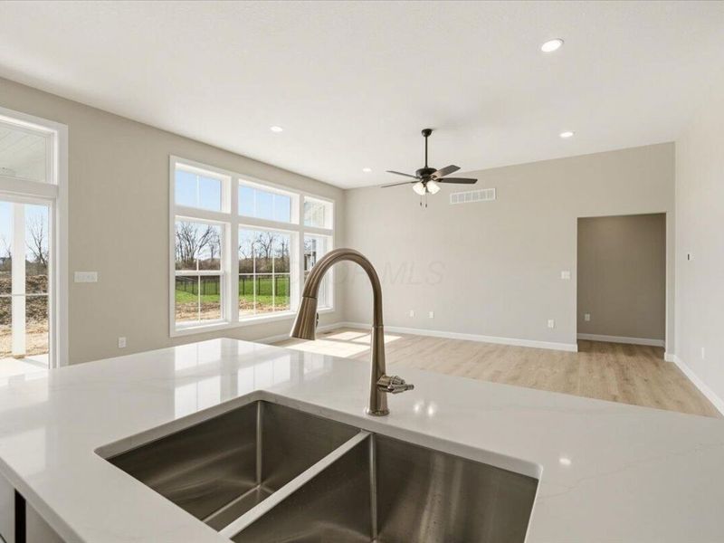 213 De Rosa Drive , Johnstown, OH 43031 Photo 10