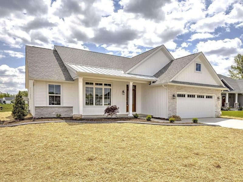 213 De Rosa Drive, Johnstown, OH 43031 Photo 2