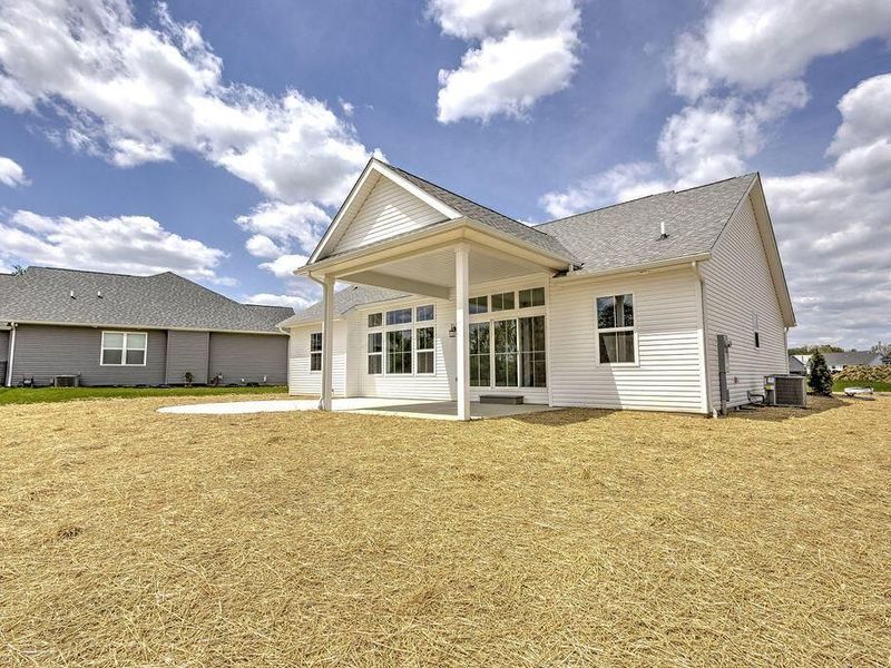 213 De Rosa Drive, Johnstown, OH 43031 Photo 4