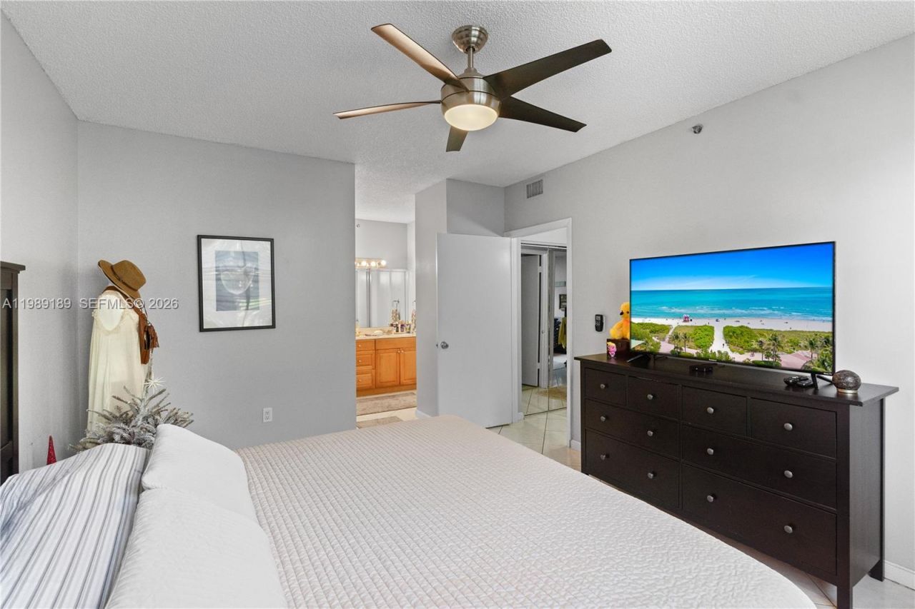 19655 E Country Club Dr , Unit 6108, Aventura, FL 33180 Photo