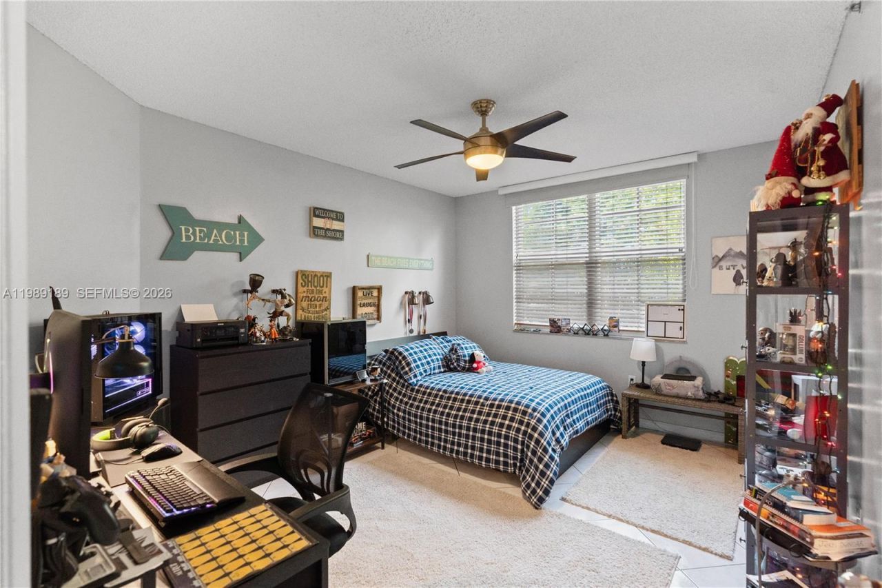 19655 E Country Club Dr , Unit 6108, Aventura, FL 33180 Photo