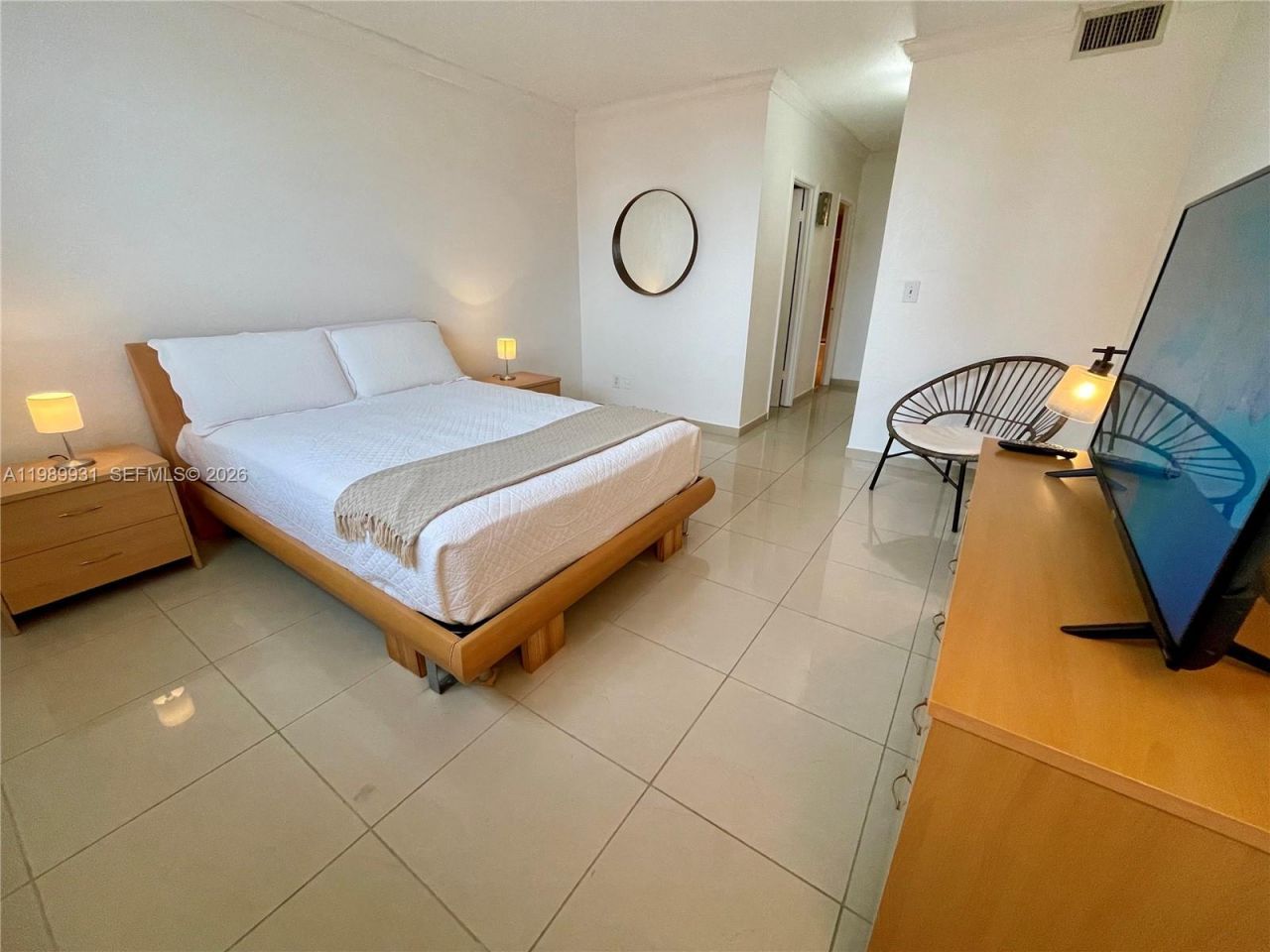19390 Collins Ave, Unit 1405, Sunny Isles Beach, FL 33160 Photo