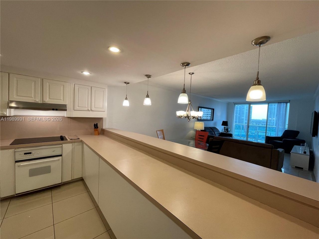 19390 Collins Ave, Unit 1405, Sunny Isles Beach, FL 33160 Photo