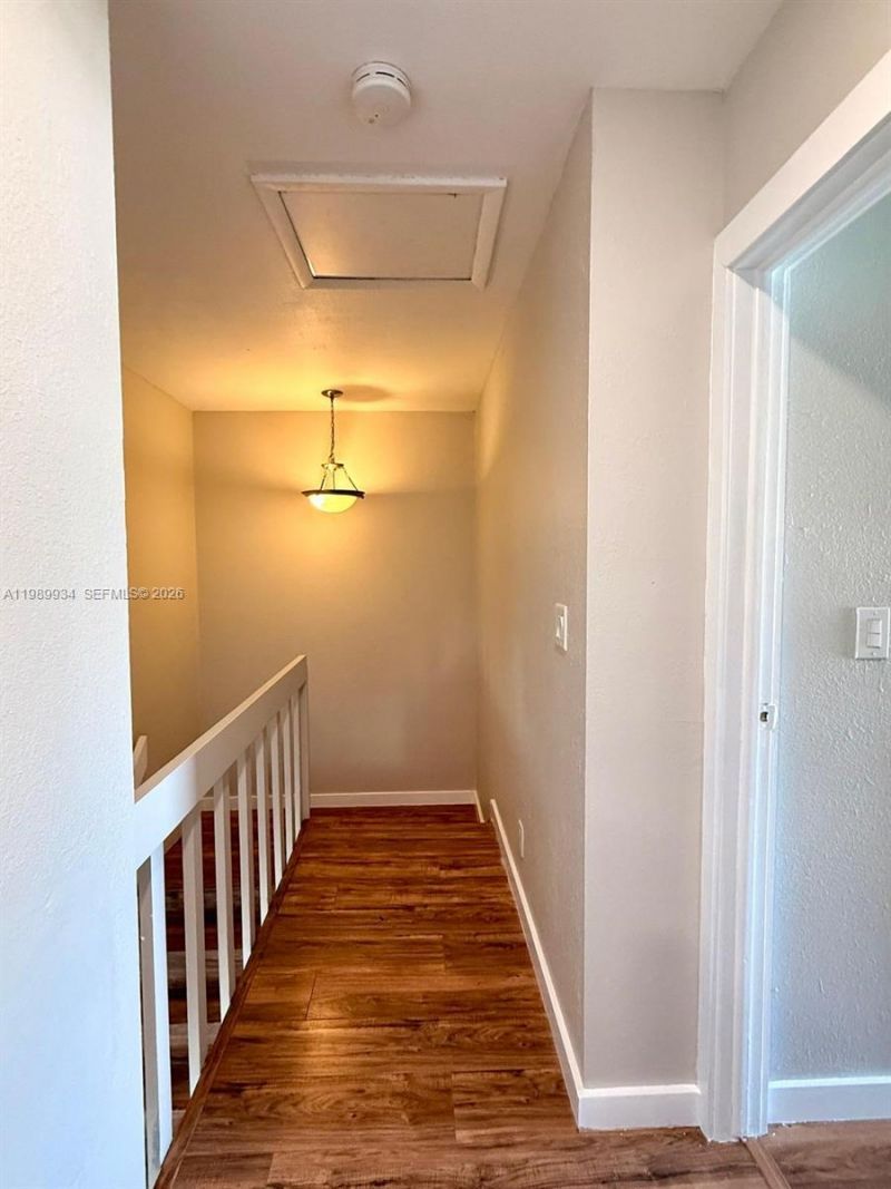 833 NW 81st Ter, Unit 8, Plantation, FL 33324 Photo