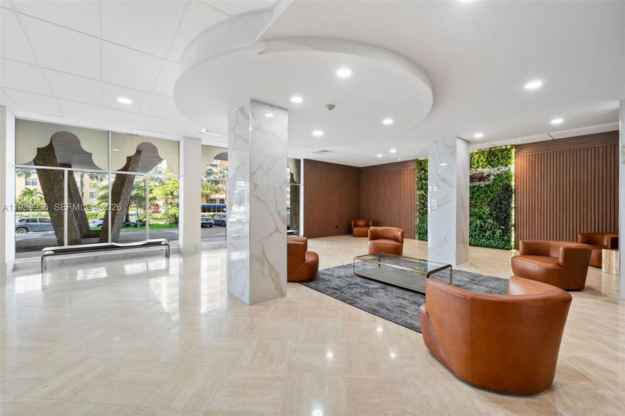 250 174th St, Unit 915, Sunny Isles Beach, FL 33160 Photo