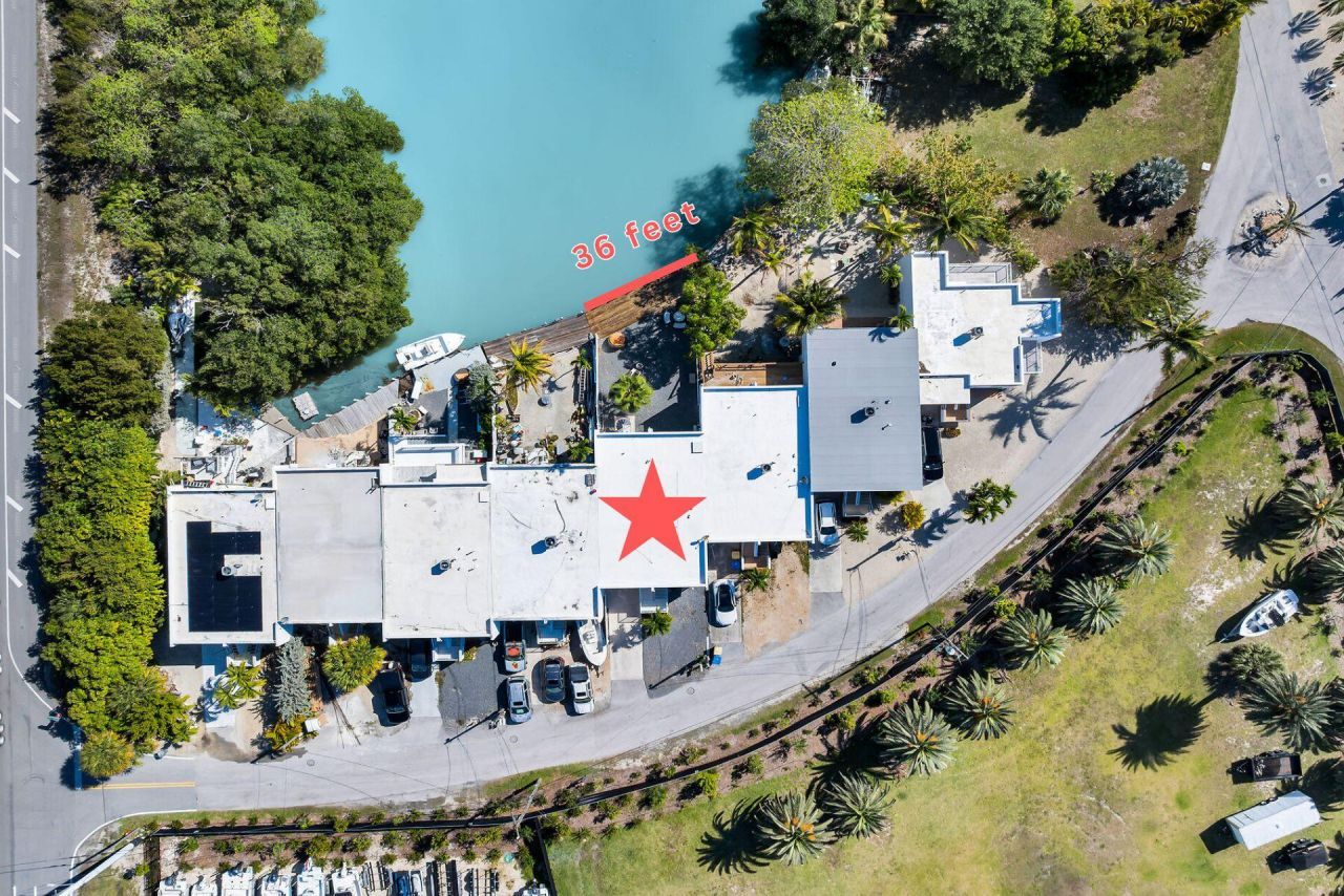 100 Iroquois Drive, Unit 5, Islamorada, FL 33036 Photo