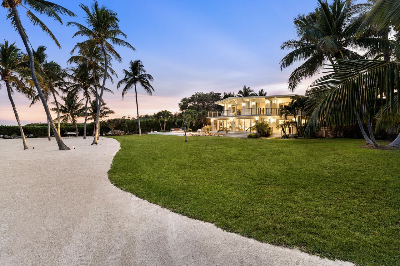 198 Lowe Street, Tavernier, FL 33070 Photo