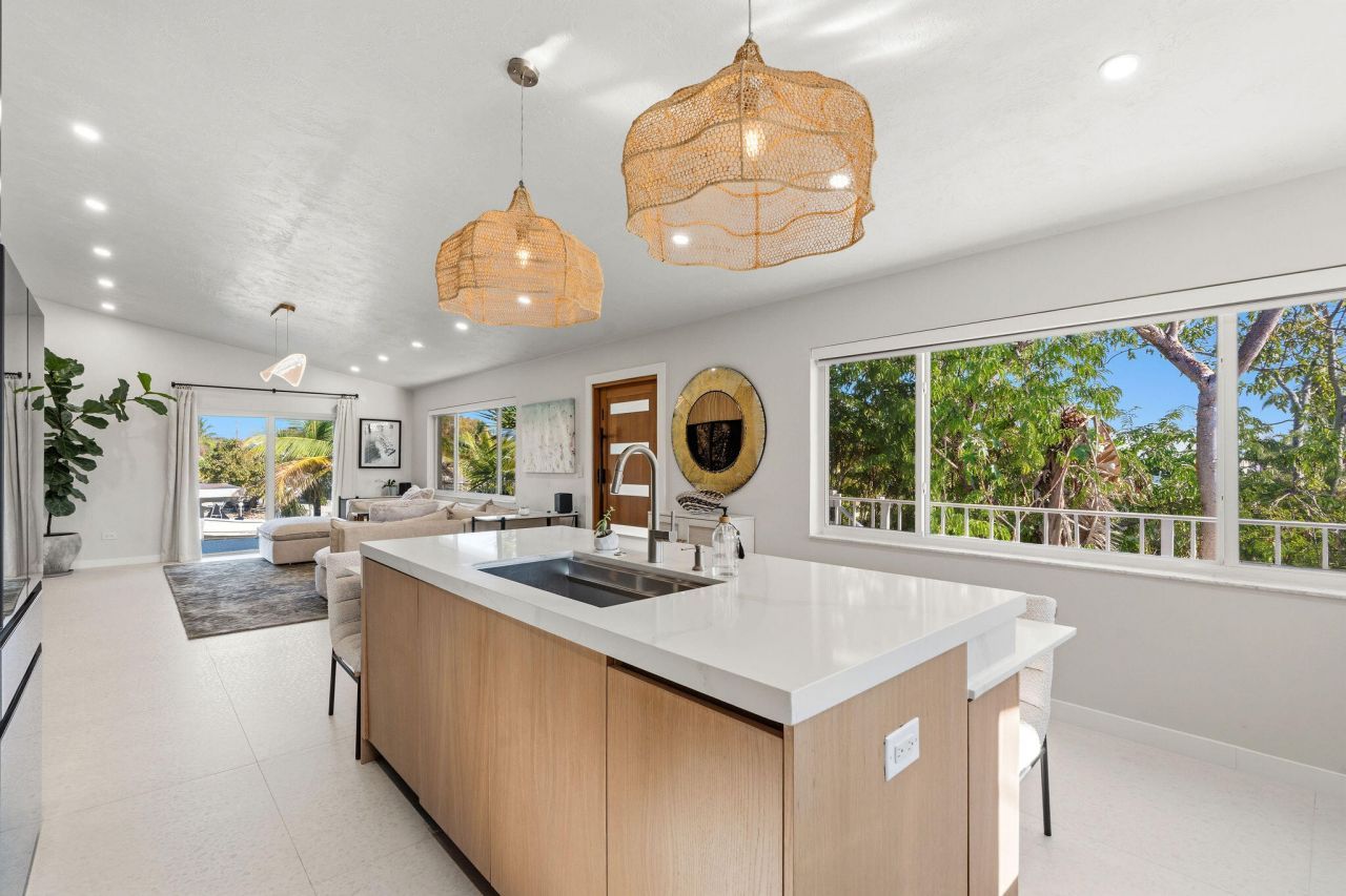 974 Shaw Drive, Key Largo, FL 33037 Photo