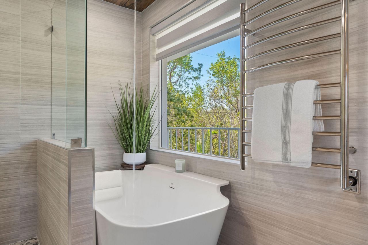 974 Shaw Drive, Key Largo, FL 33037 Photo