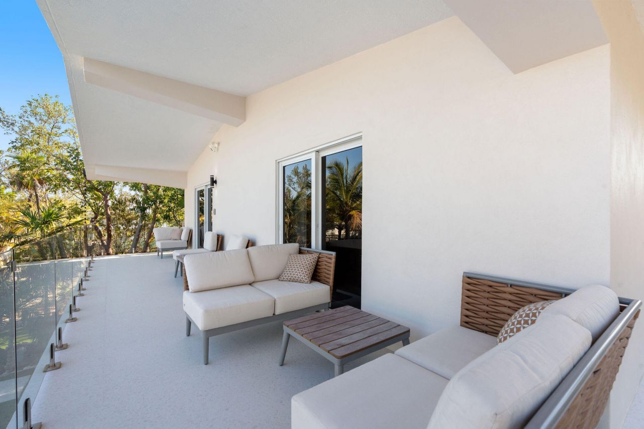 974 Shaw Drive, Key Largo, FL 33037 Photo