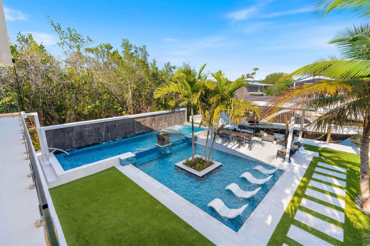 974 Shaw Drive, Key Largo, FL 33037 Photo