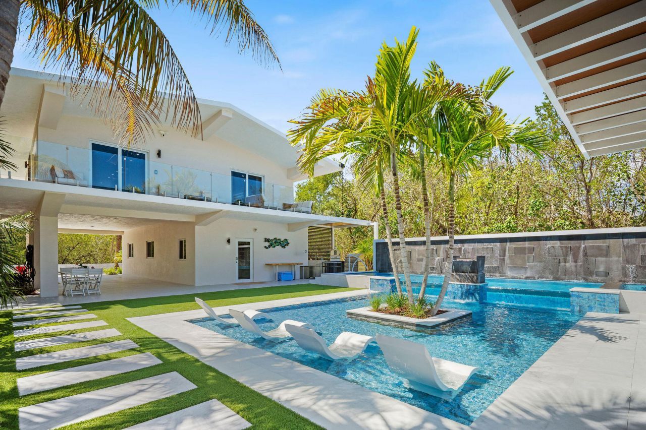 974 Shaw Drive, Key Largo, FL 33037 Photo