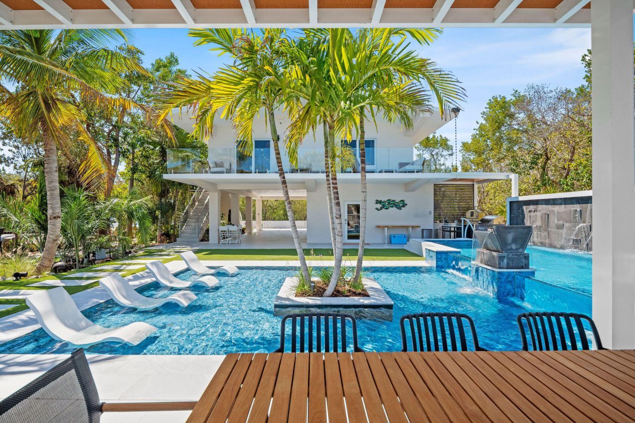 974 Shaw Drive, Key Largo, FL 33037 Photo