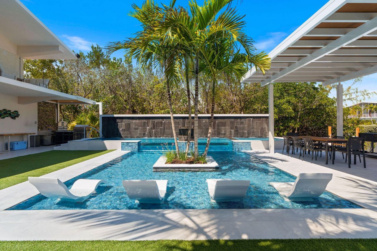 974 Shaw Drive, Key Largo, FL 33037 Photo