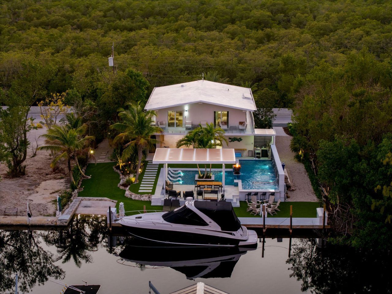 974 Shaw Drive, Key Largo, FL 33037 Photo