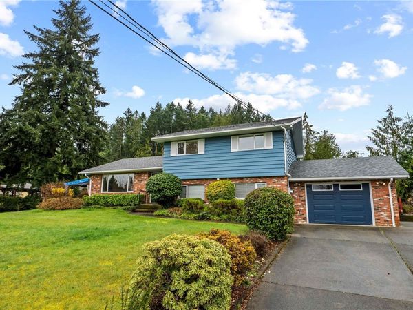 1230 Fisher Rd , Cobble Hill, BC V0R 1L4