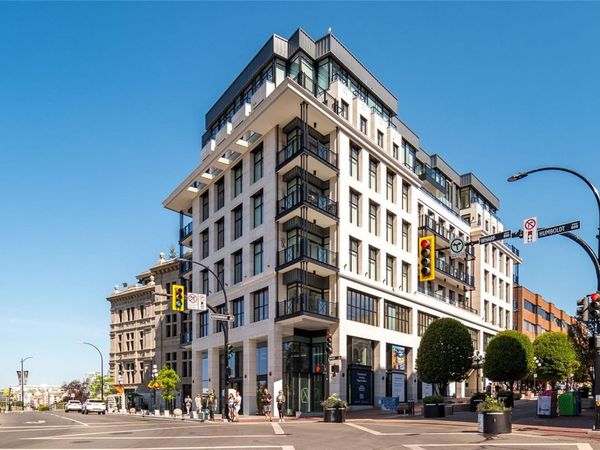 888 Government St , Unit 203, Victoria, BC V8W 0G5