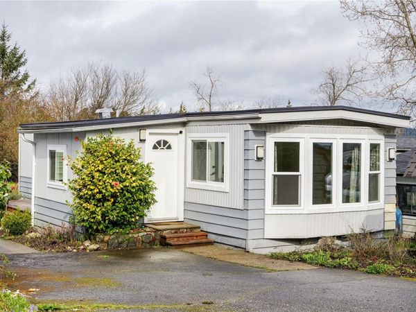 70 Cooper Rd , Unit 5, View Royal, BC V9A 4K2