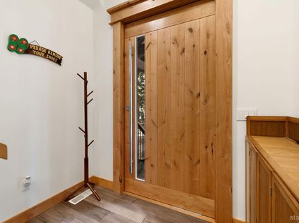 1674 Maiden Hair Court, South Lake Tahoe, CA 96150 Photo