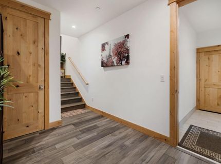 1674 Maiden Hair Court, South Lake Tahoe, CA 96150 Photo