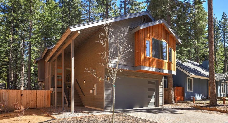 1251 Margaret Avenue, South Lake Tahoe, CA 96150 Photo