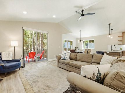 1251 Margaret Avenue, South Lake Tahoe, CA 96150 Photo