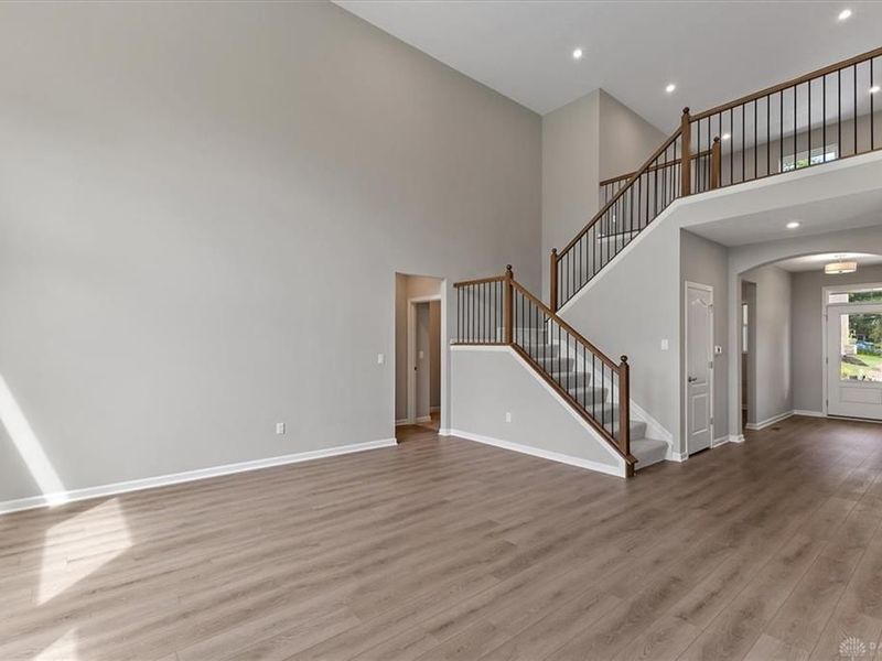 181 Farmstead Boulevard, Springboro, OH 45066 Photo 6