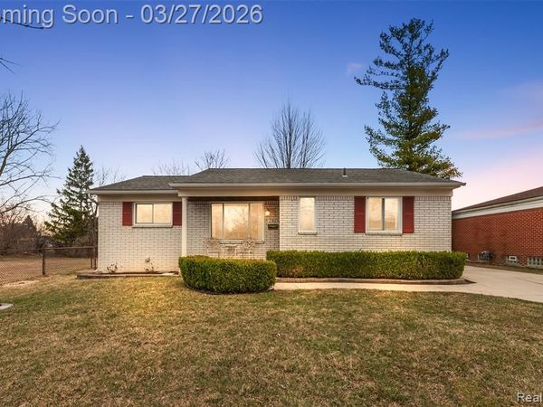 2386 Milverton Drive, Troy, MI 48083
