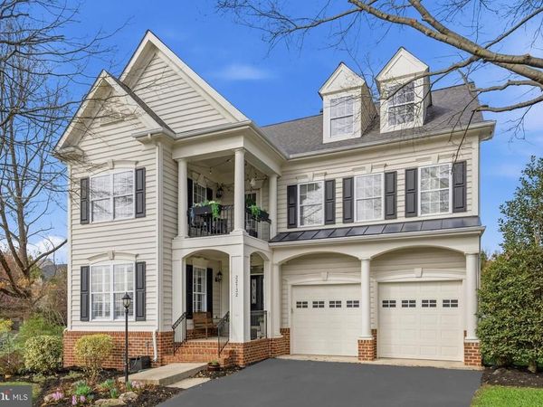 22732 HIGHCREST CIRCLE, BRAMBLETON, VA 20148