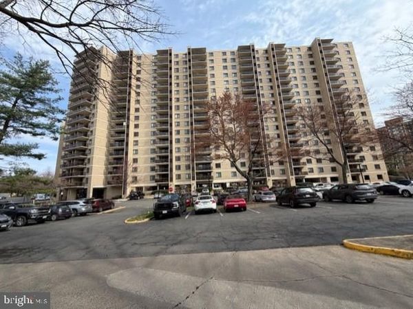 307 YOAKUM PARKWAY, Unit 310, ALEXANDRIA, VA 22304