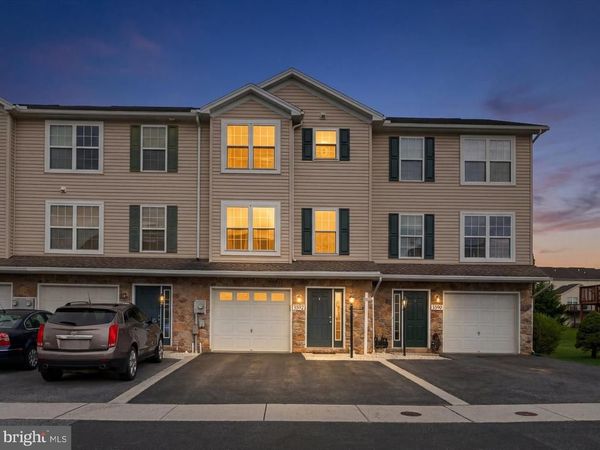 3592 PINECREST COURT, Unit 14, FAYETTEVILLE, PA 17222