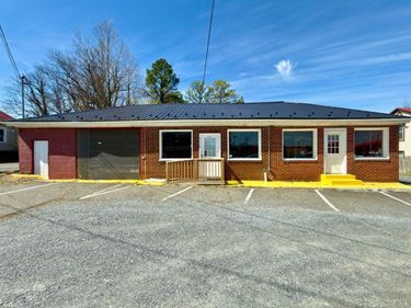 4124 S Amherst Hwy, Madison Heights, VA 24572