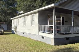 605 Tomlinson Street photo 4