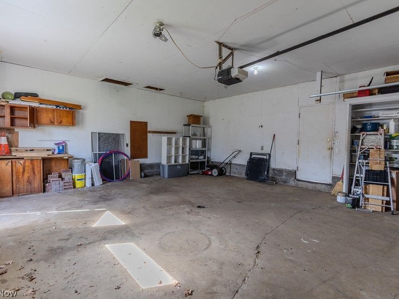 1582 Evergreen Avenue, Akron, OH 44301 Photo 35