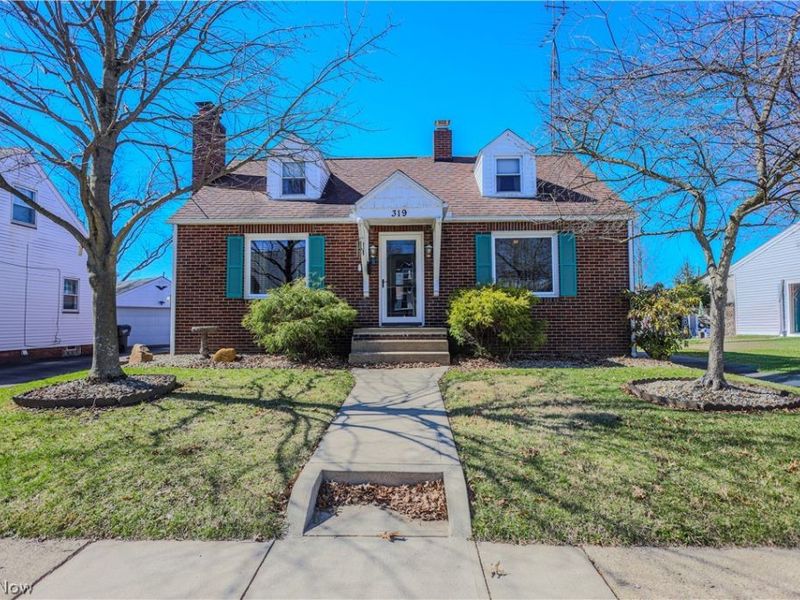 319 Superior Street , Louisville, OH 44641 Photo 11