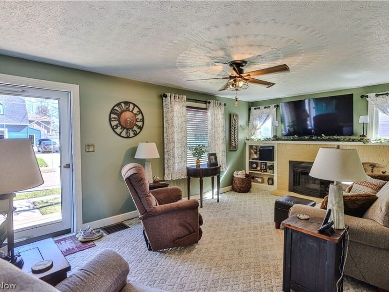 319 Superior Street , Louisville, OH 44641 Photo 15