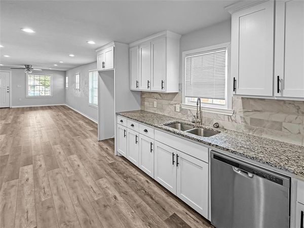 3201 Ryan Avenue, Fort Worth, TX 76110