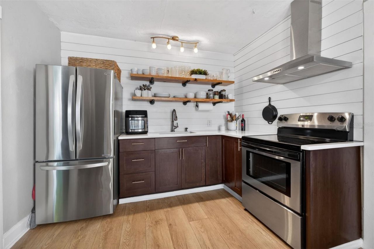 2566 14th Avenue N, Saint Petersburg, FL 33713 Photo