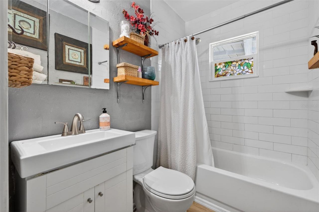 2566 14th Avenue N, Saint Petersburg, FL 33713 Photo