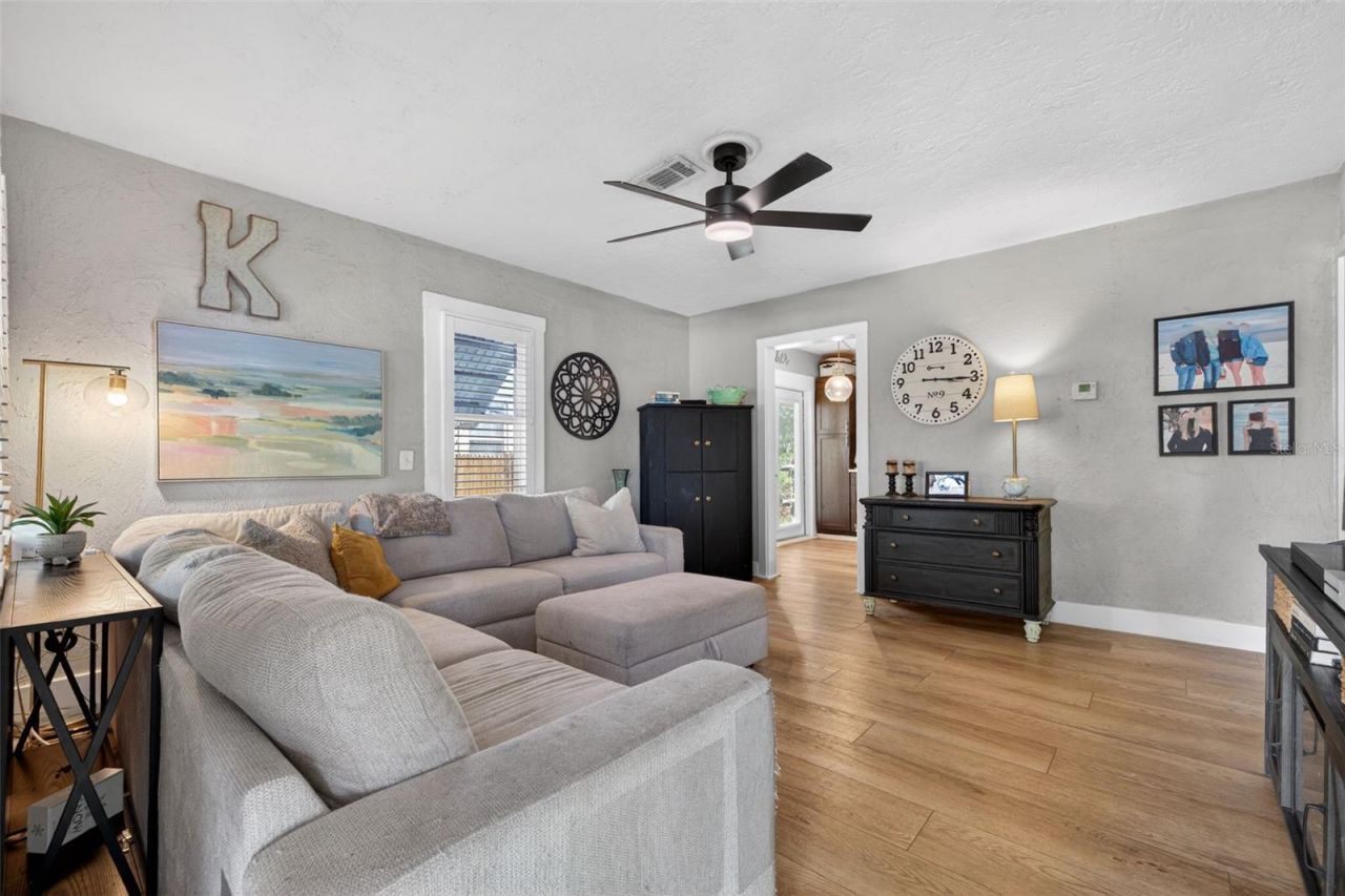 2566 14th Avenue N, Saint Petersburg, FL 33713 Photo