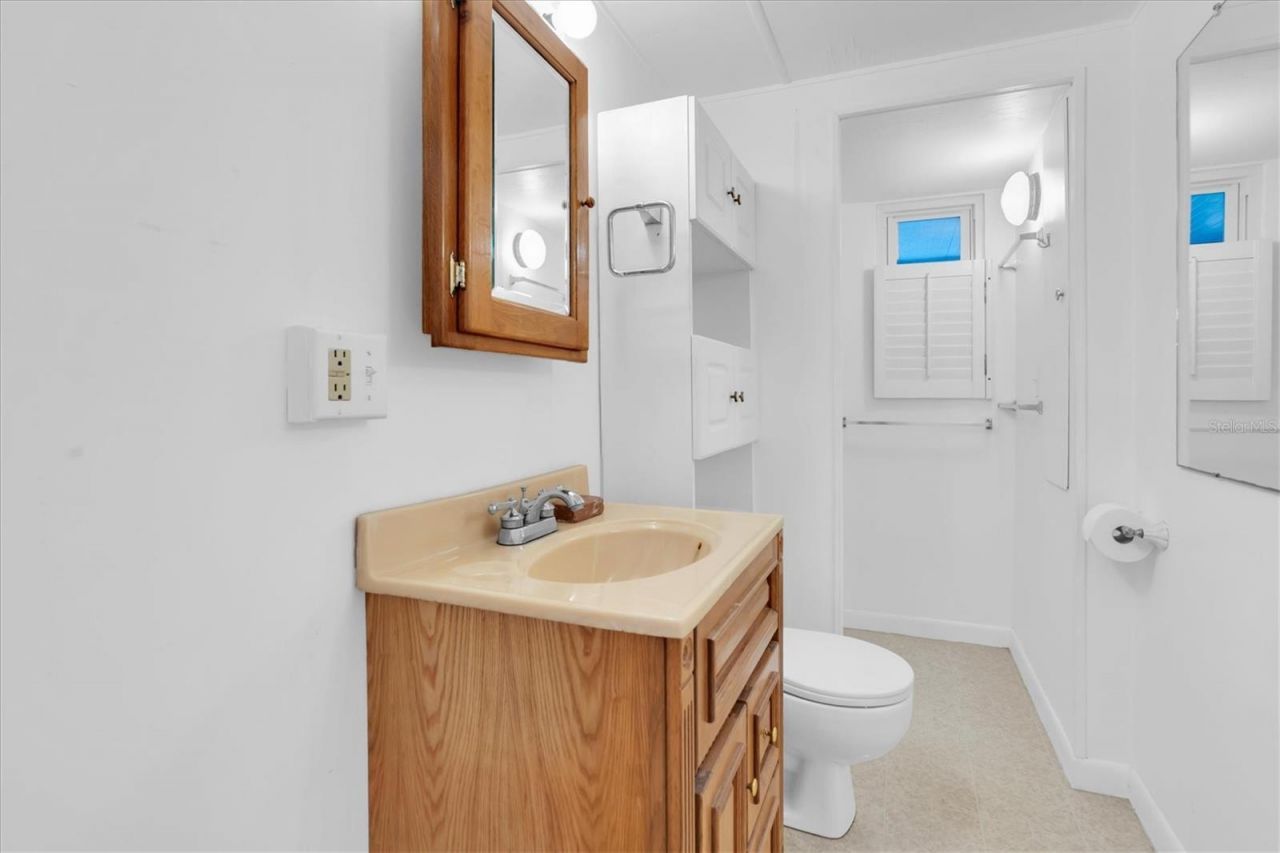 7801 34th Avenue N, Unit 6, Saint Petersburg, FL 33710 Photo