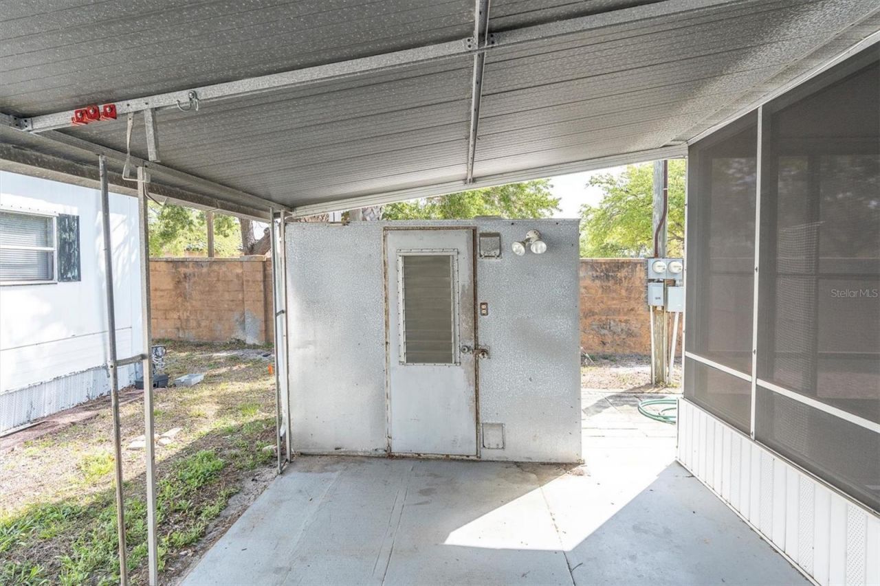 7801 34th Avenue N, Unit 6, Saint Petersburg, FL 33710 Photo