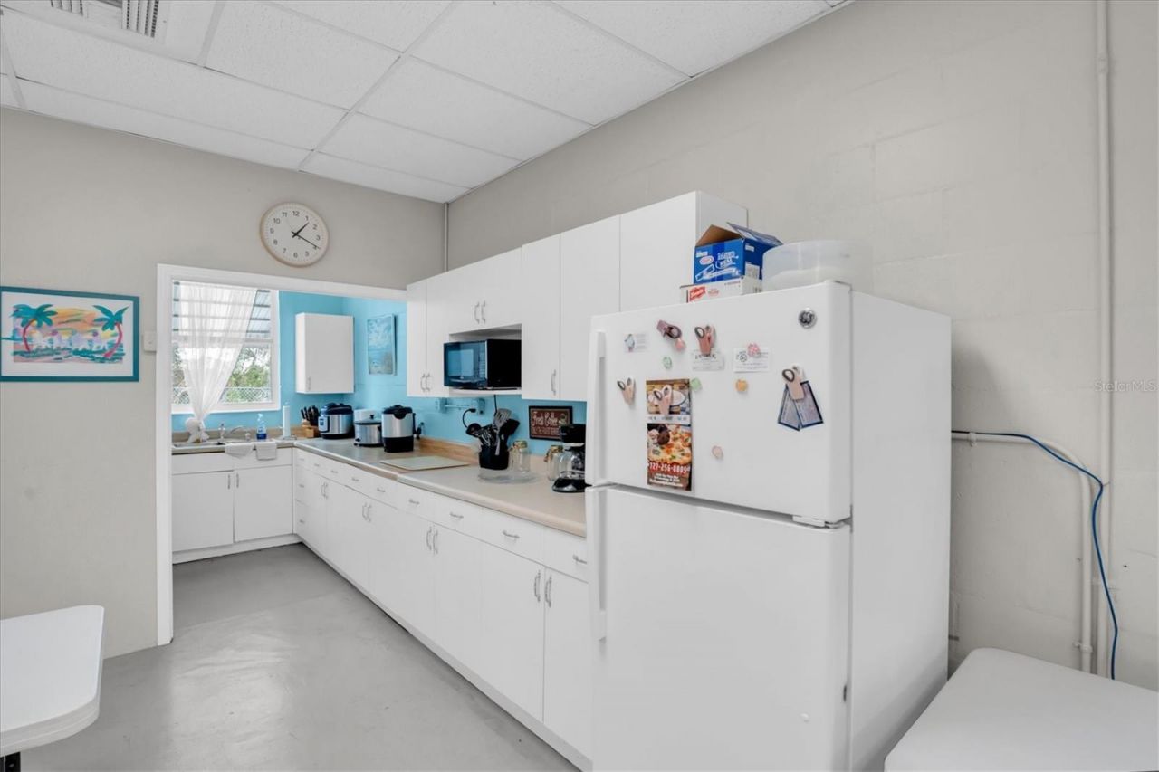 7801 34th Avenue N, Unit 6, Saint Petersburg, FL 33710 Photo