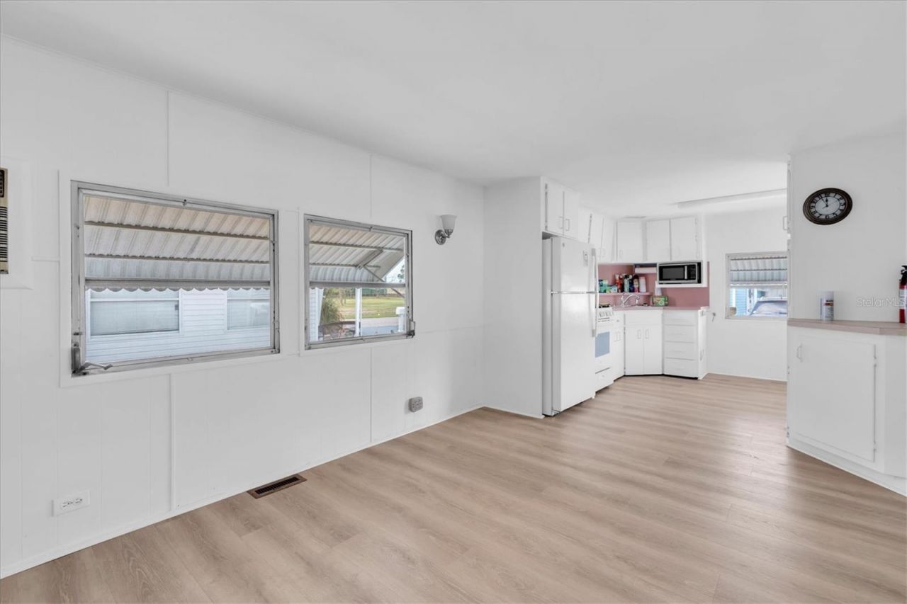 7801 34th Avenue N, Unit 6, Saint Petersburg, FL 33710 Photo