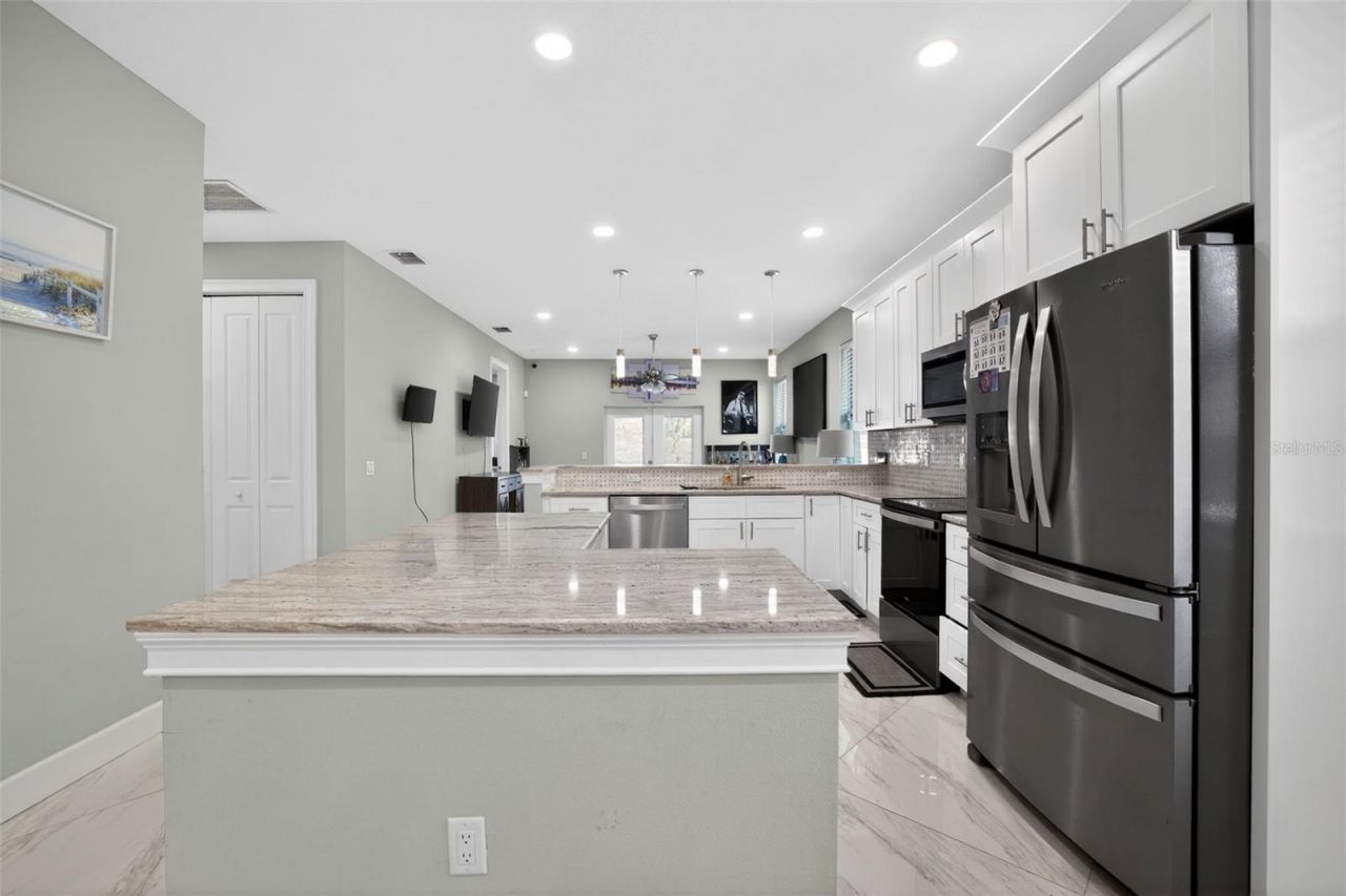 711 28th Avenue S, Saint Petersburg, FL 33705 Photo