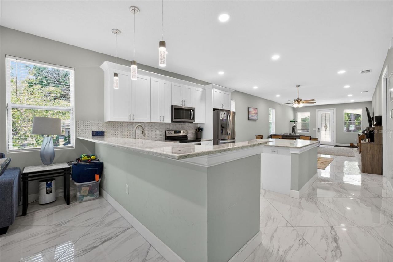 711 28th Avenue S, Saint Petersburg, FL 33705 Photo