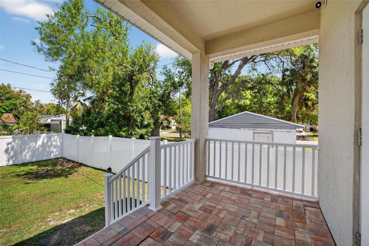 711 28th Avenue S, Saint Petersburg, FL 33705 Photo